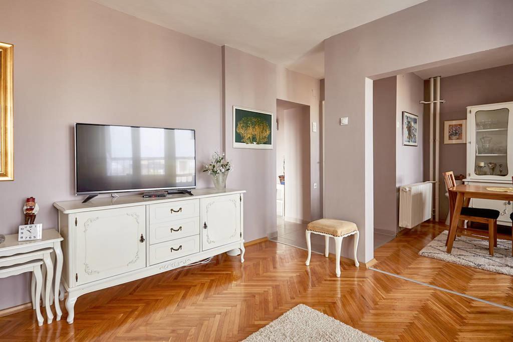 Spacious Modern Apartment In Peaceful Neighborhood Skopje Zewnętrze zdjęcie